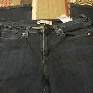 Womens Levi's 515 size 8M=29/ 32 inseam